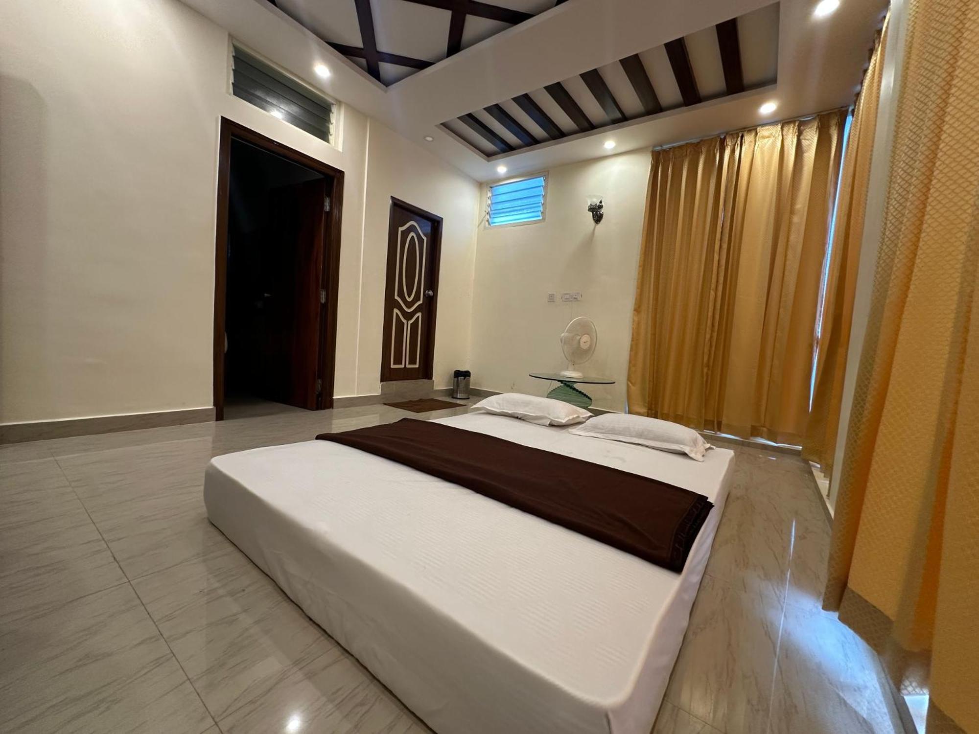 Hotel Boss Palace Mysore Exterior foto